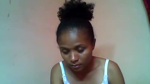 Snapshot of sylvaniah01 chatting on 05.16.26 sylvaniah01 online show from 05.16.26
