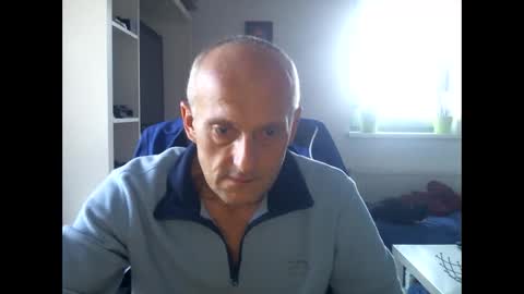 Snapshot of sylverstart92 chatting on 01.01.25 sylverstart92 online show from 01.01.25