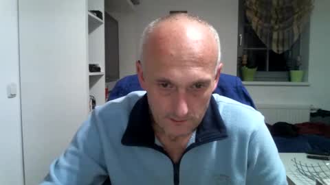 Snapshot of sylverstart92 chatting on 01.03.25 sylverstart92 online show from 01.03.25