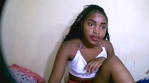 sylviasexy27 online show from 12.04.24