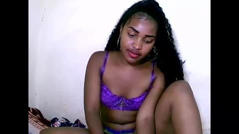 sylviasexy27 online show from 01.01.25