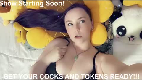 Snapshot of syndica chatting on 06.14.26 Jennah online show from 06.14.26