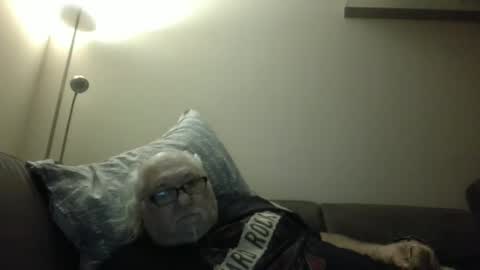 synek65 online show from 12.24.24