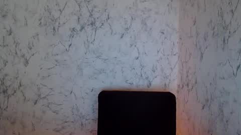 SyrenDixon online show from 12.01.25