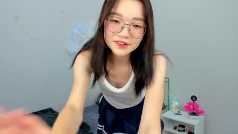 Snapshot of syuri_sun chatting on 06.04.26 Yuki online show from 06.04.26