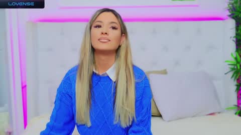 Arianna online show from 12.18.24