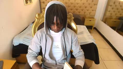 Snapshot of tachala_ chatting on 05.19.26 Tachala online show from 05.19.26