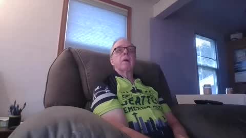 tacrunner66_ online show from 03.11.25