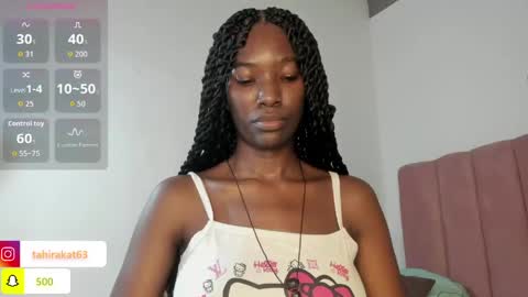 Snapshot of tahira_21 chatting on 05.20.26 Tahira online show from 05.20.26