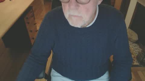 taisabaki54 online show from 04.14.26