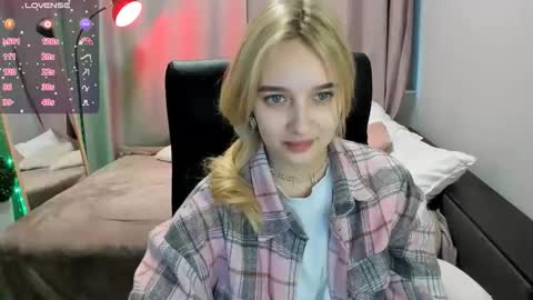 Taisia online show from 04.07.26