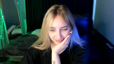 Snapshot of taisia_hot chatting on 07.27.26 Taisia online show from 07.27.26