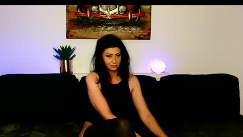 Snapshot of taissa1 chatting on 06.20.26 Taissa1 online show from 06.20.26