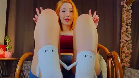 Snapshot of taiteedgington chatting on 10.29.25 im Lally online show from 10.29.25