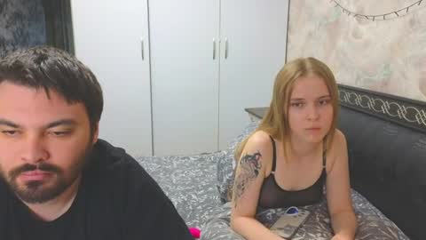 Snapshot of taiti_fox_cub chatting on 06.23.26 taiti_fox_cub online show from 06.23.26