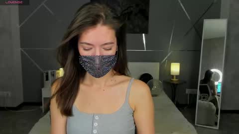 Sasha online show from 11.05.25