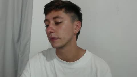 Snapshot of talhi_ chatting on 01.07.26 talhi_ online show from 01.07.26