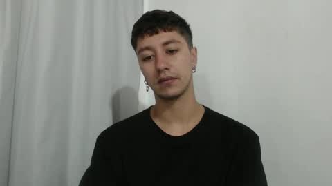 Snapshot of talhi_ chatting on 01.11.26 talhi_ online show from 01.11.26