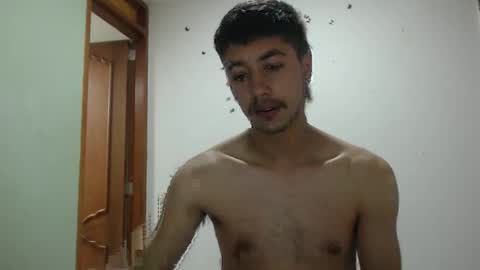 Snapshot of talhi_ chatting on 04.14.26 talhi_ online show from 04.14.26