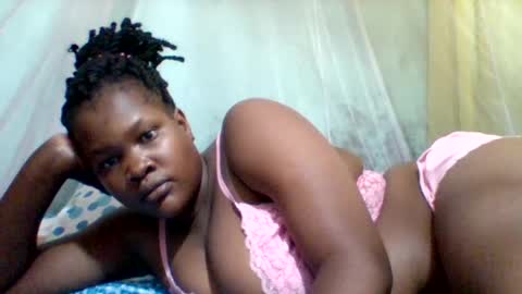 Snapshot of taliah254 chatting on 06.22.26 taliah254 online show from 06.22.26