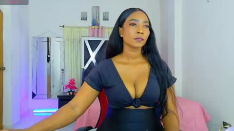 Snapshot of talianamoreno chatting on 07.16.26 taliana modelo independiente online show from 07.16.26