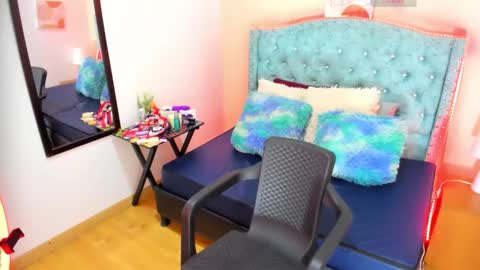 Snapshot of taliaskyx21 chatting on 04.28.26 Talia Sky online show from 04.28.26