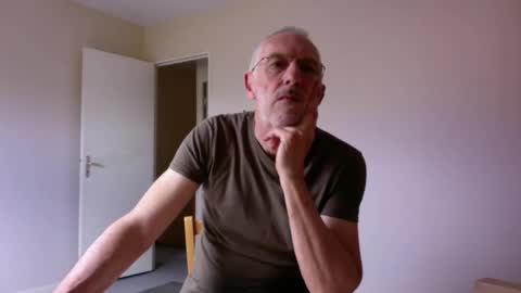 Snapshot of taliesin4321 chatting on 06.05.26 Jack Pierrot online show from 06.05.26