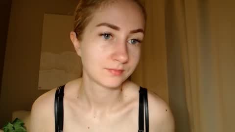  Kira  online show from 01.09.25