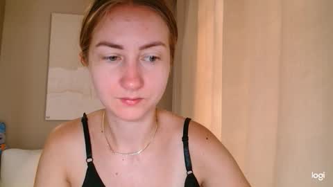  Kira  online show from 09.10.25