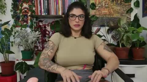 Tali Majid online show from 04.15.26