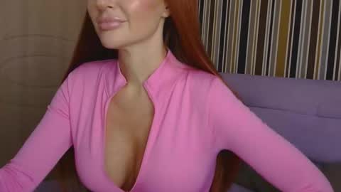 Snapshot of talivonee chatting on 04.02.26 talivonee online show from 04.02.26