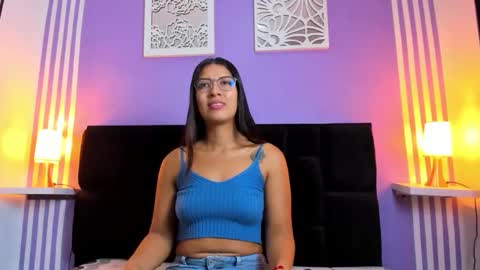 tall_hot_brunette online show from 11.23.25