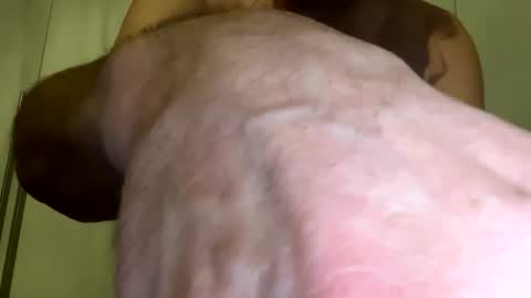 Snapshot of tall_shy_kitty chatting on 12.15.24 tall_shy_kitty online show from 12.15.24