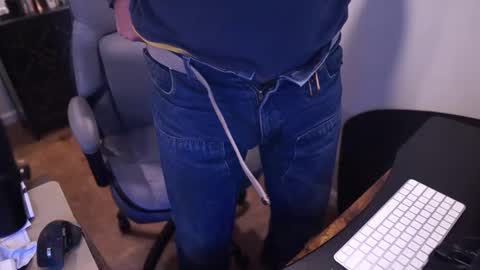 Snapshot of tallguy4unow chatting on 01.12.26 tallguy4unow online show from 01.12.26