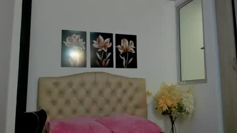 Hi im sara online show from 07.20.26