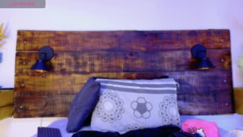    online show from 04.05.26