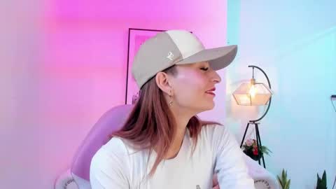 Snapshot of tamara_slimx chatting on 01.30.25 Tamara online show from 01.30.25