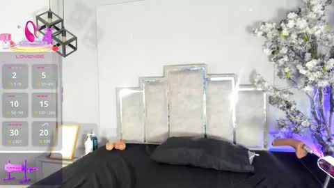 Snapshot of tamaramilleer chatting on 01.10.26 tamaramilleer online show from 01.10.26