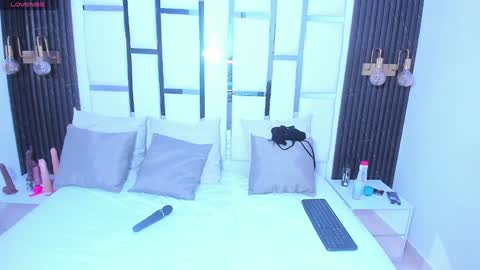 Tamhy online show from 01.05.25