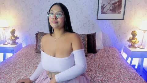 Snapshot of tammara_brm chatting on 05.05.26 Tammara online show from 05.05.26