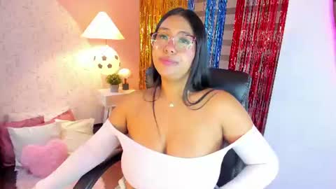 Tammara  online show from 06.27.26