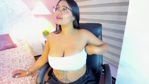 Tammara  online show from 07.13.26