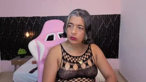 Snapshot of tammylynn45 chatting on 04.18.26 Tammy Lynn online show from 04.18.26