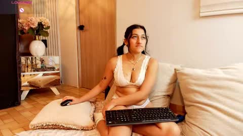 Snapshot of tammys4 chatting on 11.06.25 tammys4 online show from 11.06.25