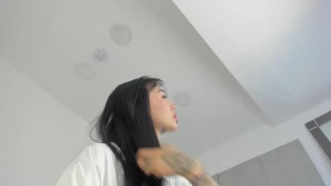 Tamy Leen online show from 02.14.25