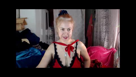 Milena online show from 12.10.24