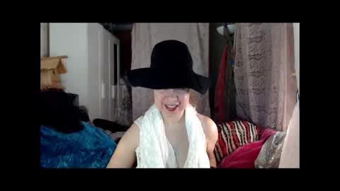 Milena online show from 12.18.24