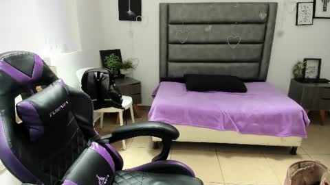 Tania  online show from 07.06.26