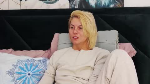 Snapshot of taniyagrey chatting on 02.20.26 tanyaGrey online show from 02.20.26