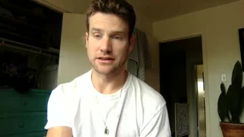 Snapshot of tantrichealing chatting on 01.13.26 Dr. Love online show from 01.13.26